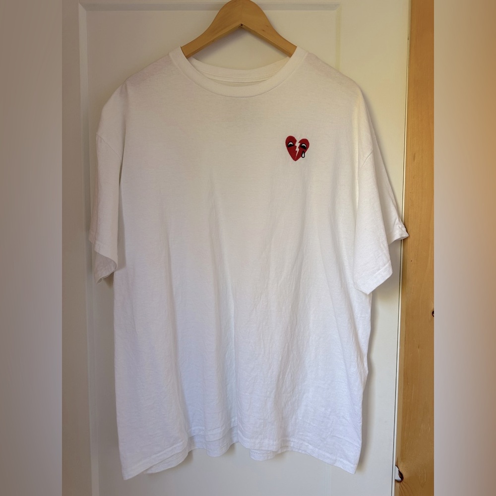 Riot society cotton tee, men’s size XL